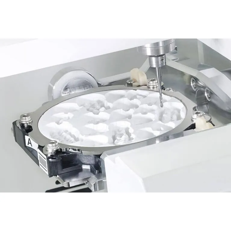 Masina de frezare in 5 axe Roland DWX-52D by DG Shape - DENTAL DIRECT