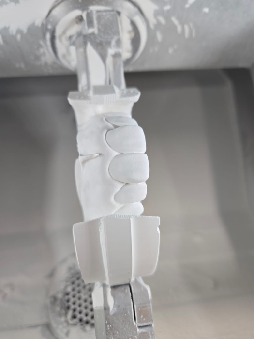 Dotare Clinică Medicală Dentară Dr. Teo cu mașină de frezare de ultimă generație 5